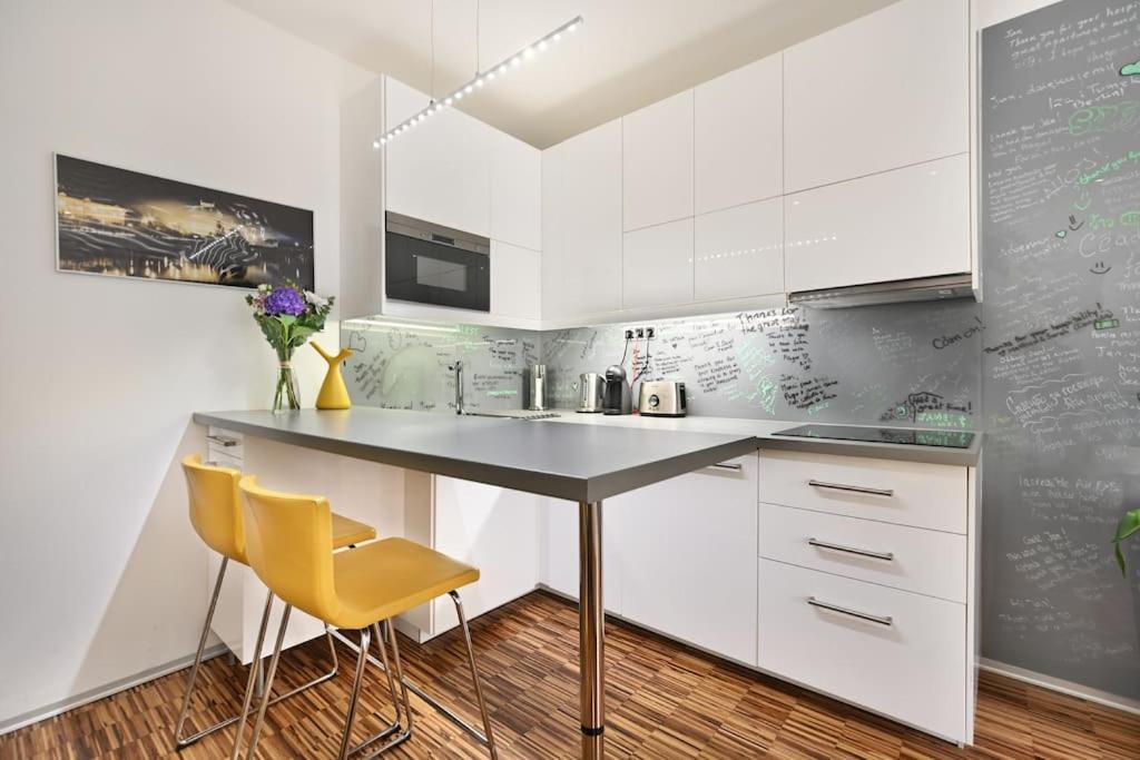 Smart & Luxury Old Town Apartment Prag Exterior foto